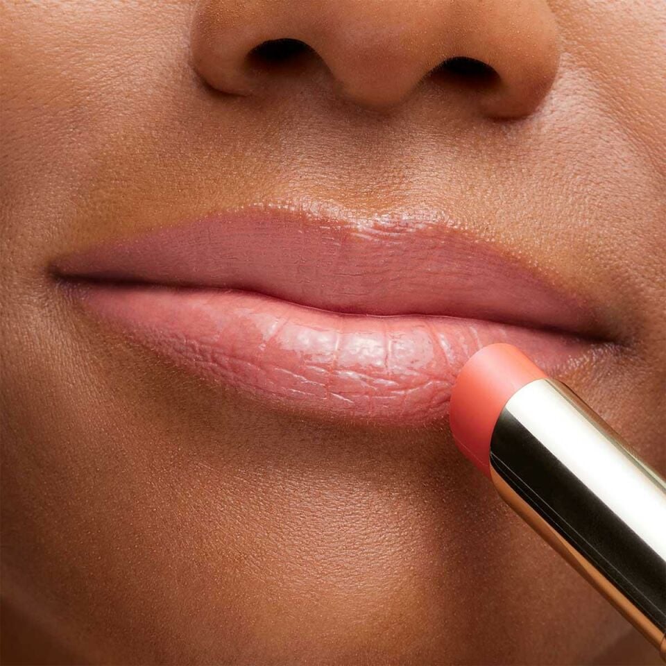 Lasting Plump Lipstick (Refill) - Uzun Süre Kalıcı Dolgunlaştırıcı Ruj Lasting Plump Lipstick LP05 (Refill) - Uzun Süre Kalıcı Dolgunlaştırıcı Ruj