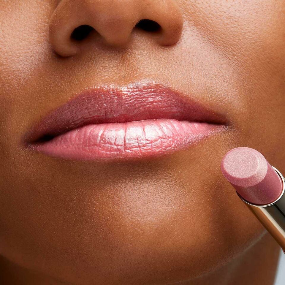 Lasting Plump Lipstick (Refill) - Uzun Süre Kalıcı Dolgunlaştırıcı Ruj Lasting Plump Lipstick LP07 (Refill) - Uzun Süre Kalıcı Dolgunlaştırıcı Ruj