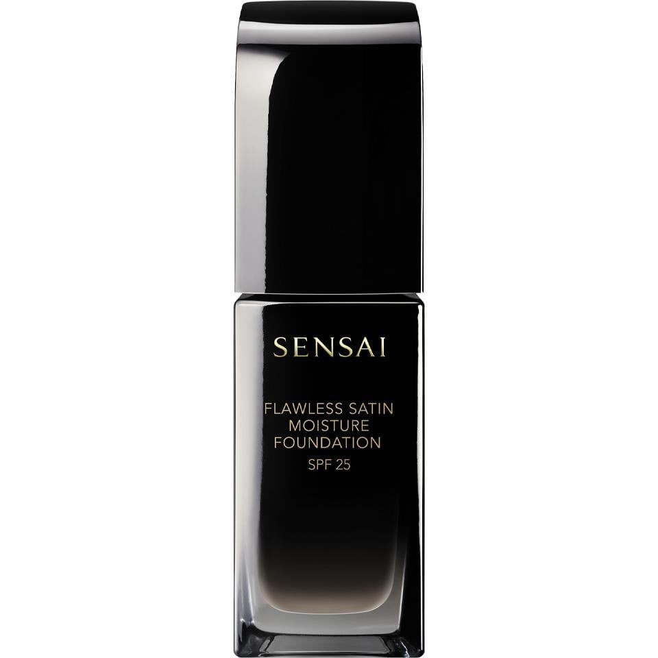 Flawless Satin Moisture Foundation - Fondöten Flawless Satin Moisture Foundation FS203 - Fondöten