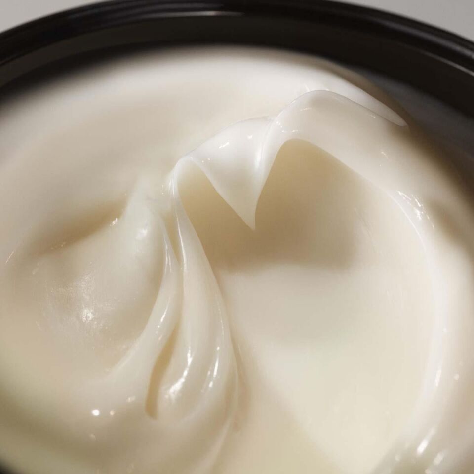 Velvet Nourishing Cream With Saffron Flowers - Safran Çiçekli Besleyici Kadifemsi Krem 50 ml