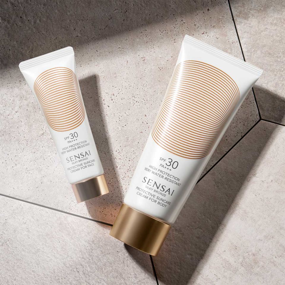 Silky Bronze Anti-Ageing Protective Suncare Cream - Yaşlanma Karşıtı Güneş Koruyucu Yüz Kremi