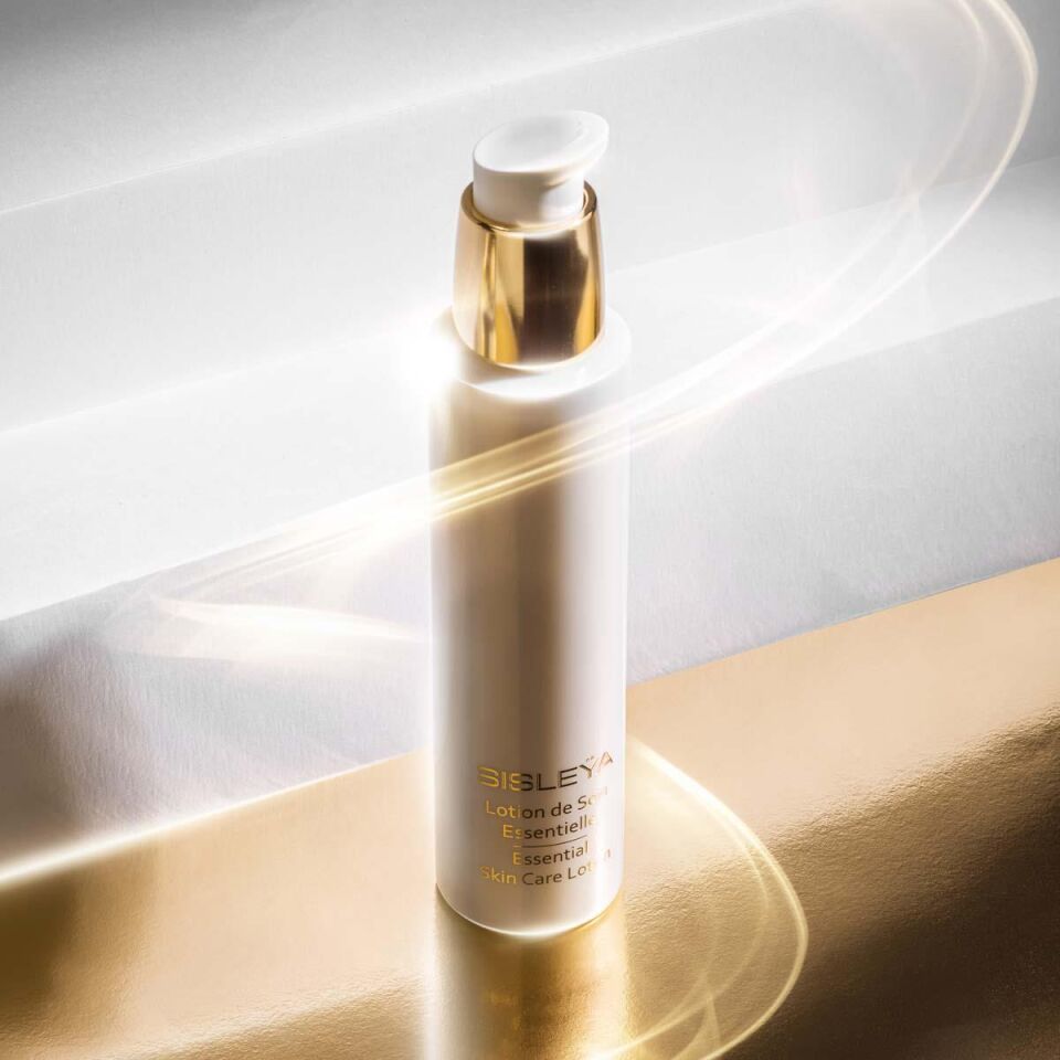Sisleya Essential Skin Care Lotion - Temel Cilt Bakım Losyonu 150 ml