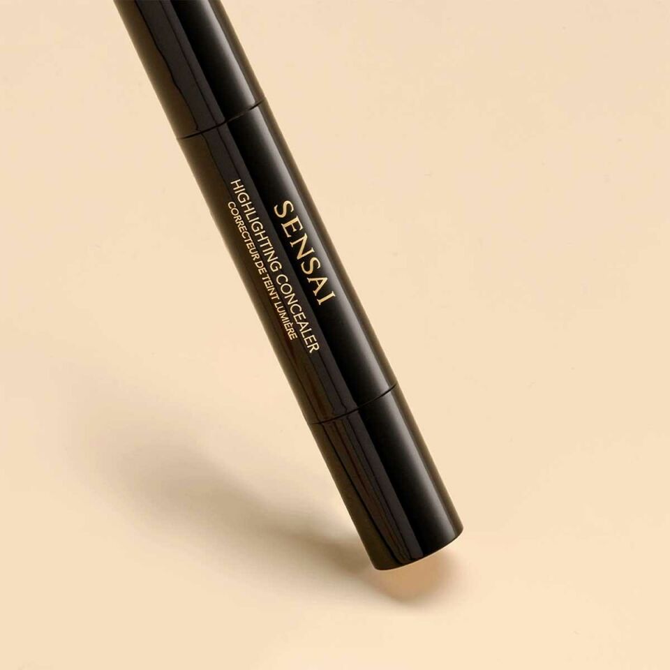 Highlighting Concealer - Göz Altı Kapatıcısı Highlighting Concealer HC00 - Göz Altı Kapatıcısı